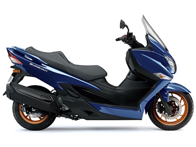 【suzukiページ】 バイクの免許取得にかかる費用はどのぐらい？ - NAPS-ON マガジン