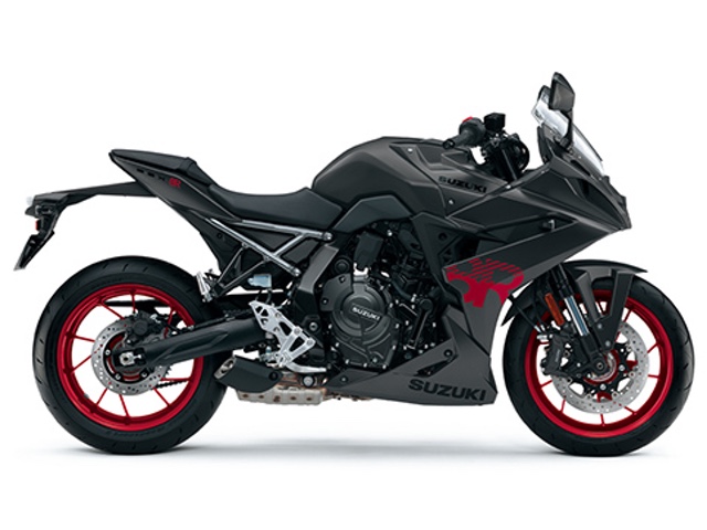 GSX8R_26_03.jpg